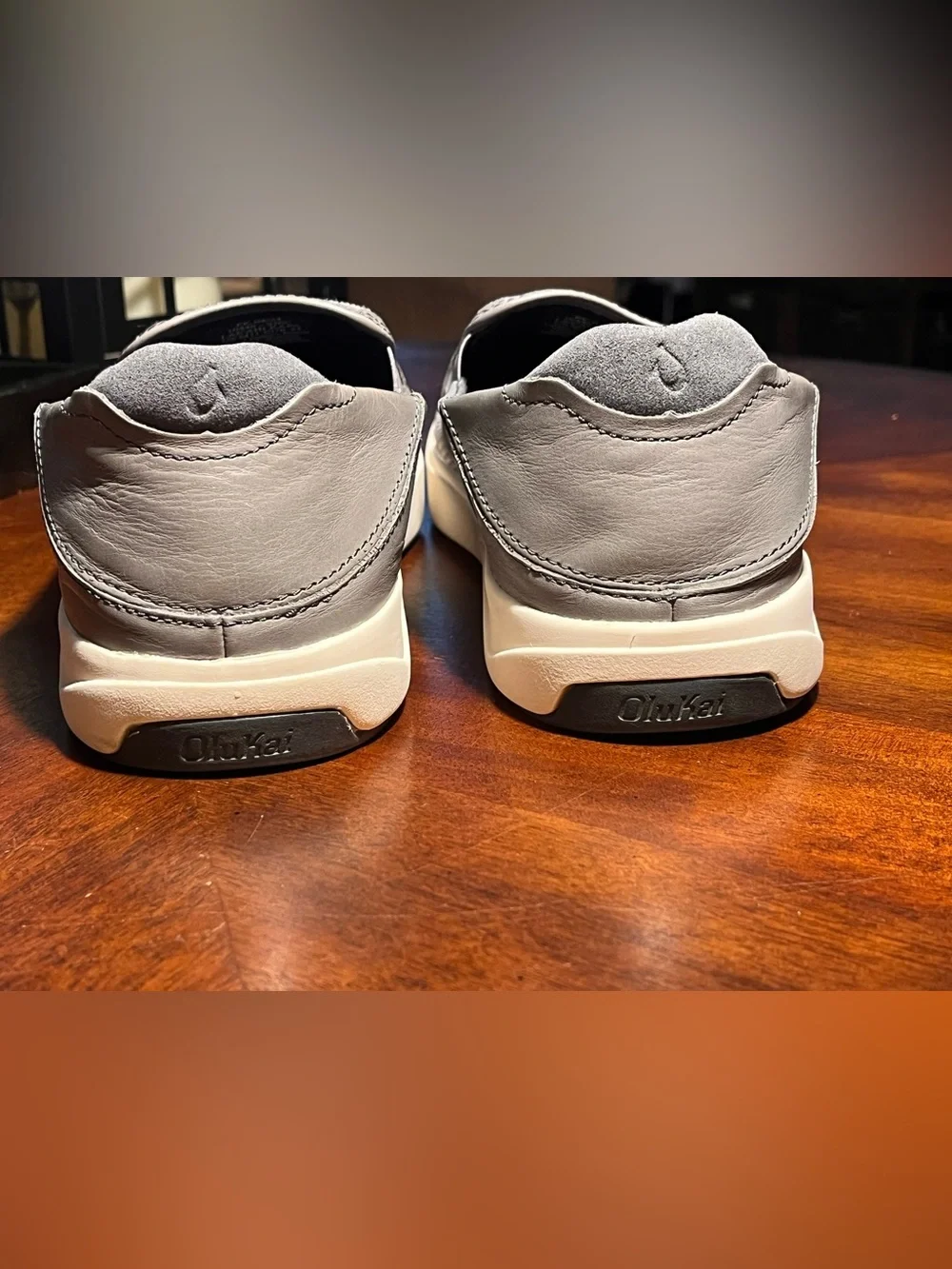 Men's Slip-On Casual Sneakers in Gray